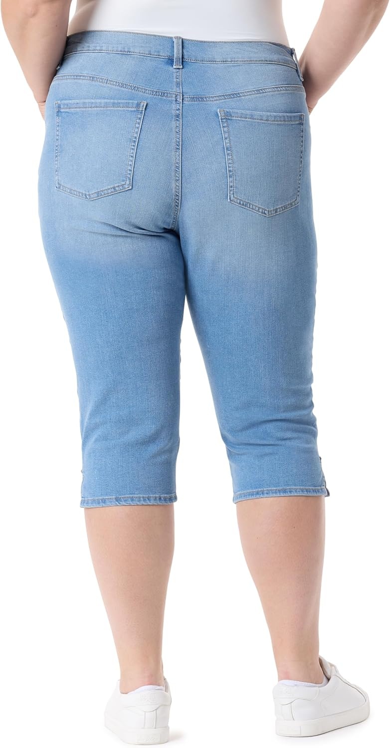 image:imageGloria Vanderbilt Womens Amanda Capri with High Rise Straight StandardLucca Whiskers