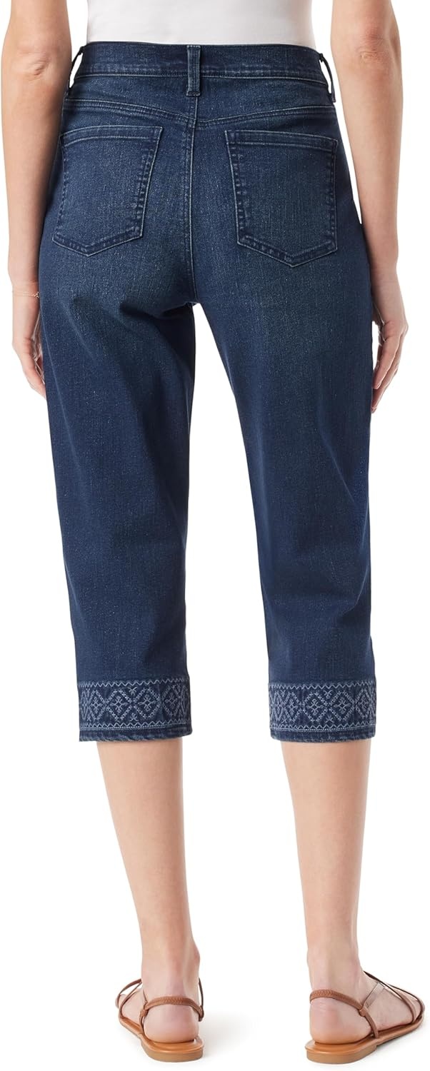 image:imageGloria Vanderbilt Womens Amanda Capri with High Rise Straight StandardSpain Embellished Slit Hem