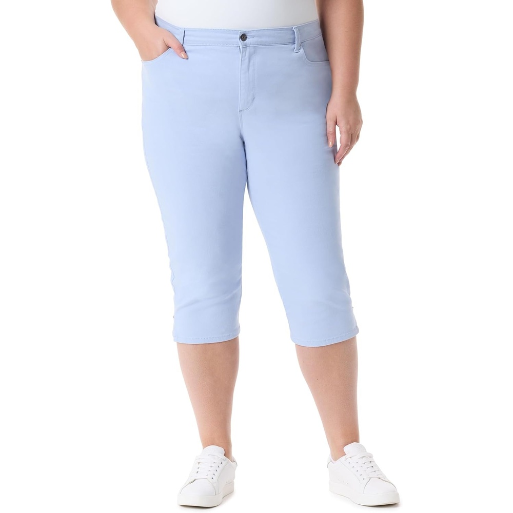 image:imageGloria Vanderbilt Womens Amanda Capri with High Rise Straight StandardDreamy Blue