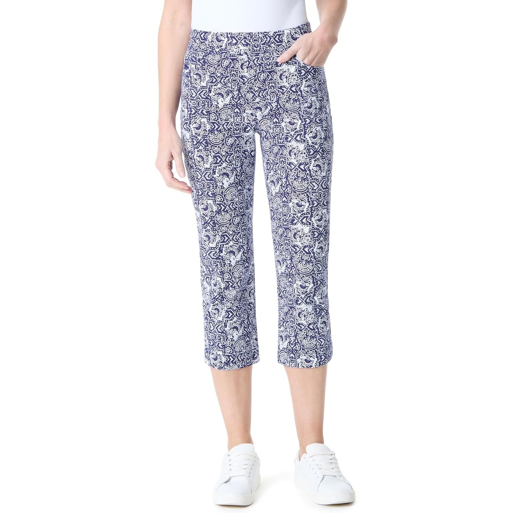 image:imageGloria Vanderbilt Womens Amanda Pull on Capri StandardNaval Blue Polynesian Nights