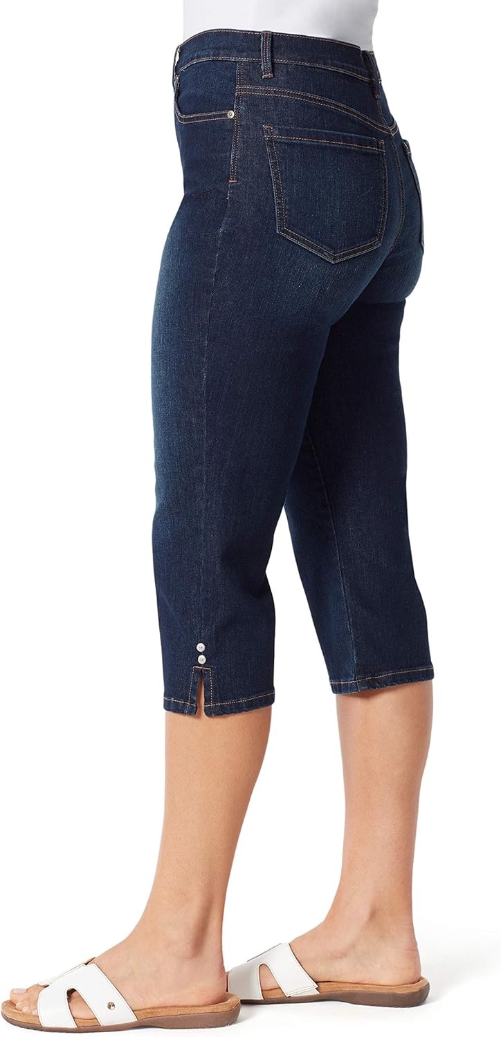 image:imageGloria Vanderbilt Womens Amanda Capri JeansArlingtonds