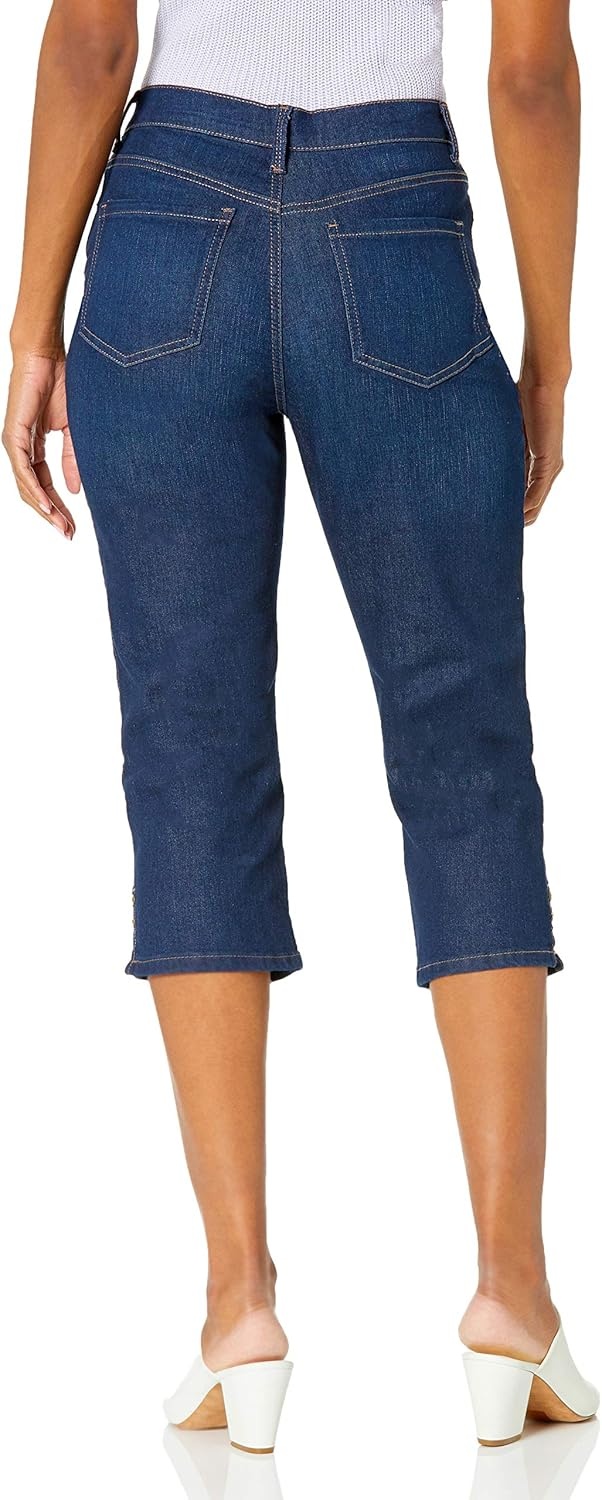 image:imageGloria Vanderbilt Womens Amanda Capri JeansArlingtonds