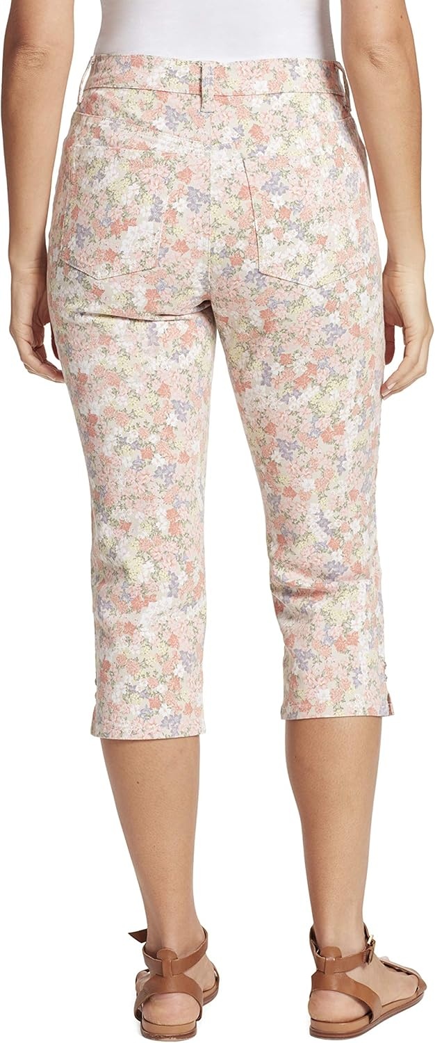 image:imageGloria Vanderbilt Womens Amanda Capri JeansBejeweled Floral Stonewoodds