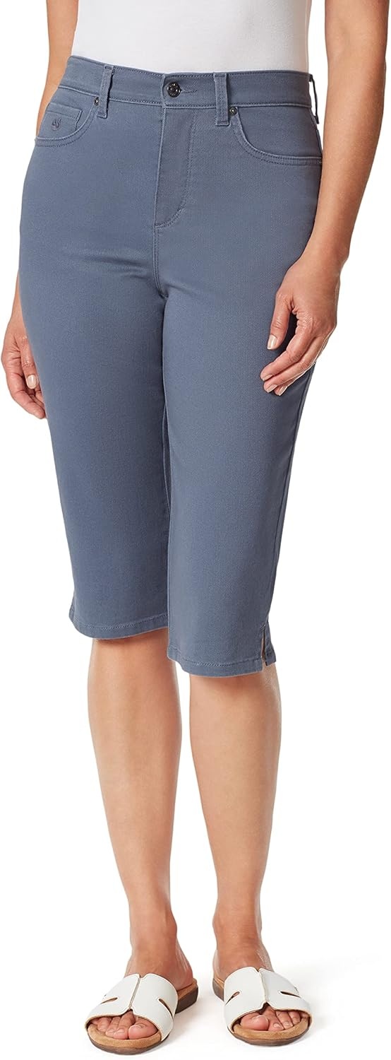 image:imageGloria Vanderbilt Womens Amanda Capri JeansIron Anchor