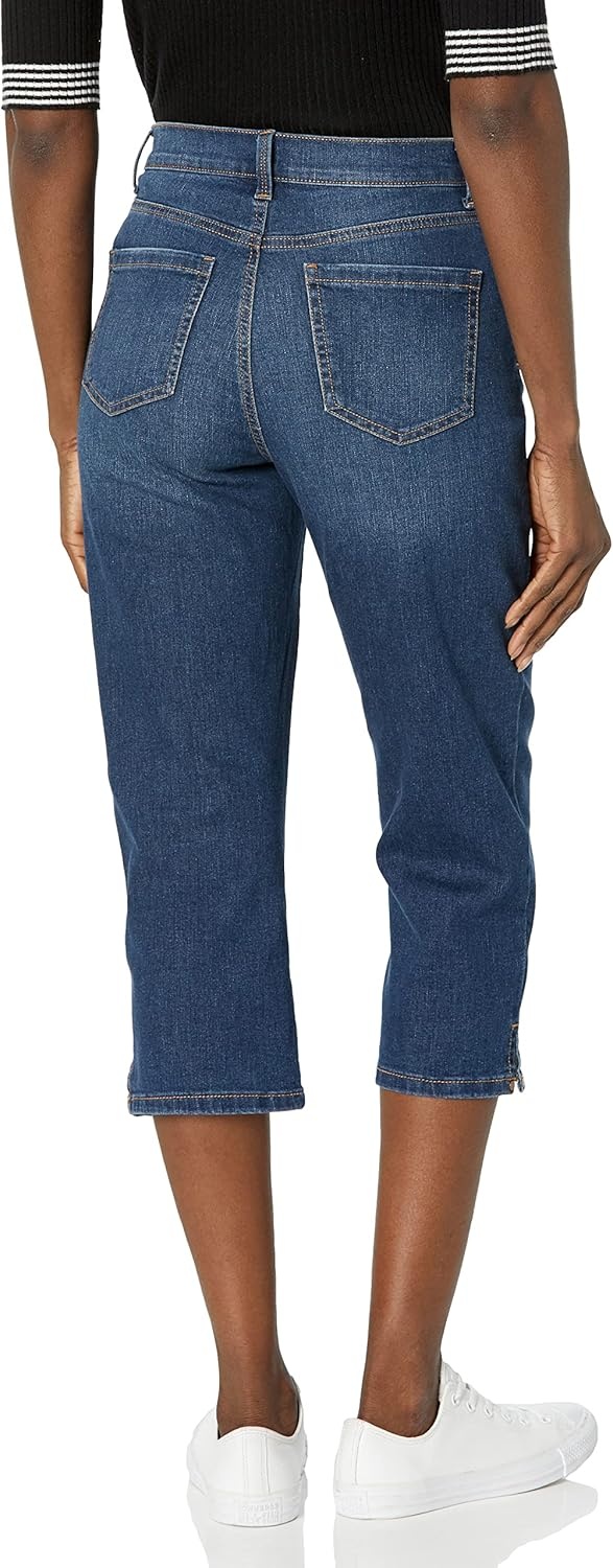 image:imageGloria Vanderbilt Womens Amanda Capri JeansKalahari Rivetsds