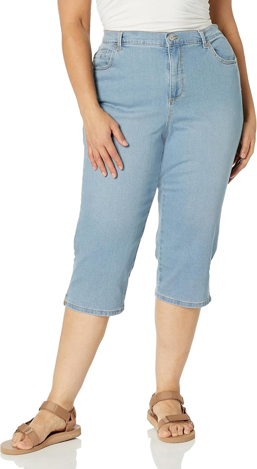 image:imageGloria Vanderbilt Womens Amanda Capri JeansMadagascar Rivetsds