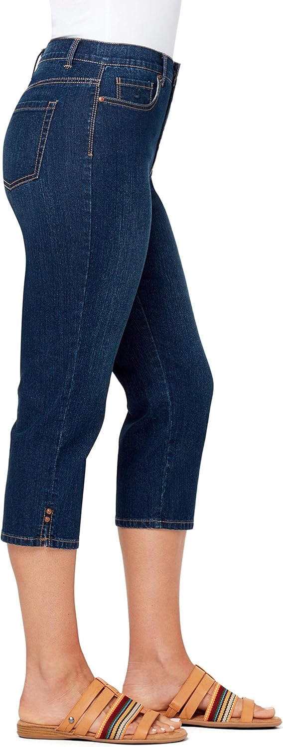 image:imageGloria Vanderbilt Womens Amanda Capri JeansMadison Remaches