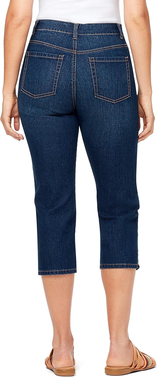 image:imageGloria Vanderbilt Womens Amanda Capri JeansMadison Rivets