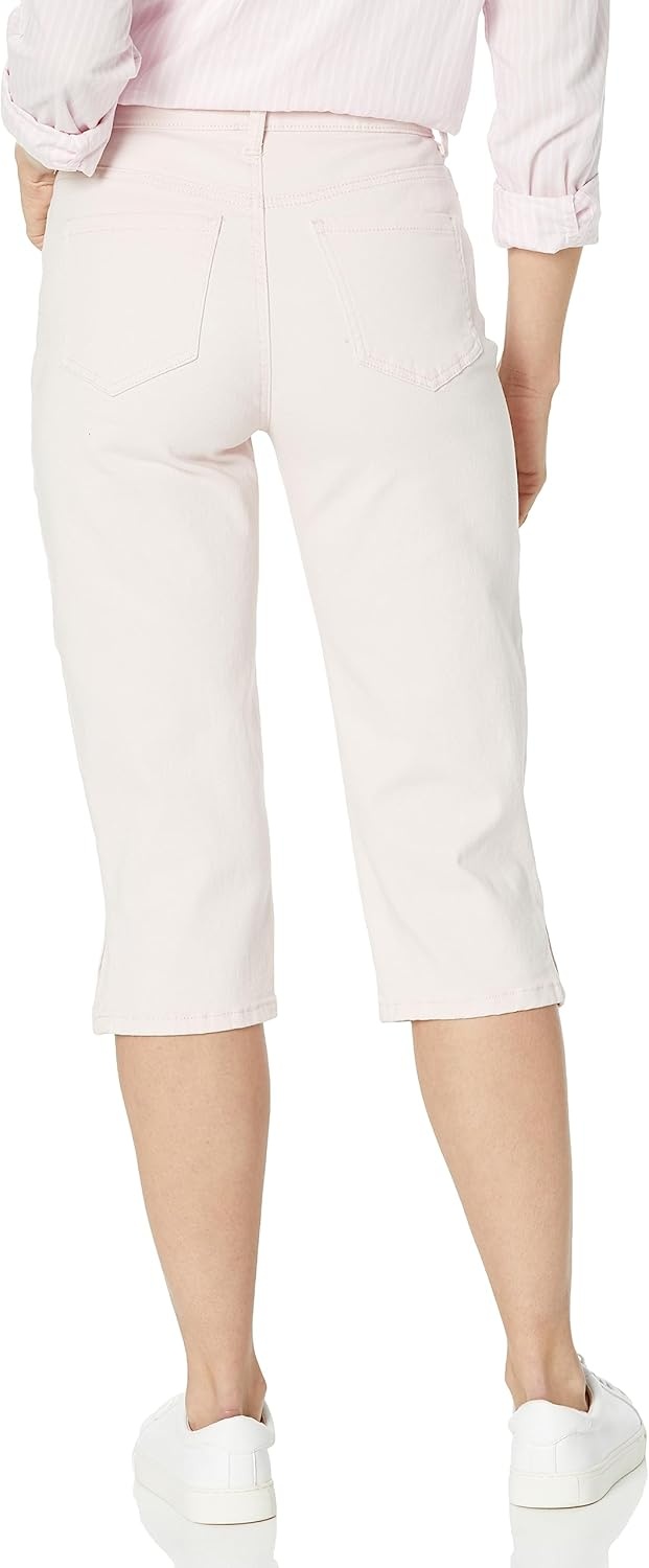 image:imageGloria Vanderbilt Womens Amanda Capri JeansRosy Pink