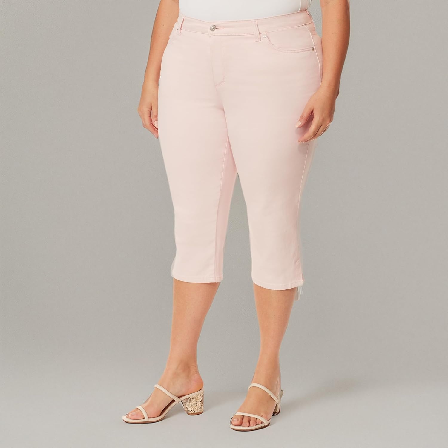 image:imageGloria Vanderbilt Womens Amanda Capri JeansRosy Pink