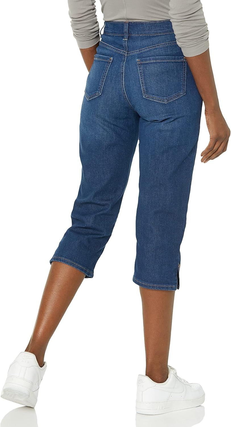 image:imageGloria Vanderbilt Womens Amanda Capri JeansSisimiutds
