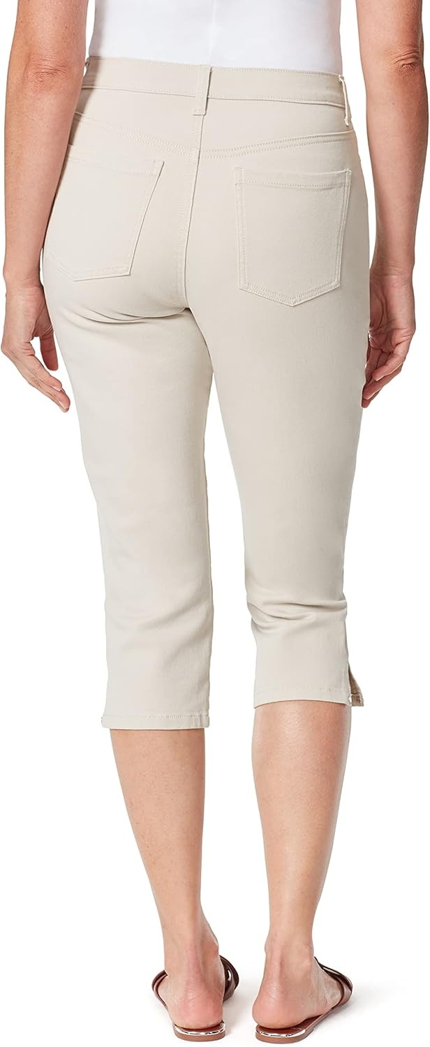 image:imageGloria Vanderbilt Womens Amanda Capri JeansStonewood