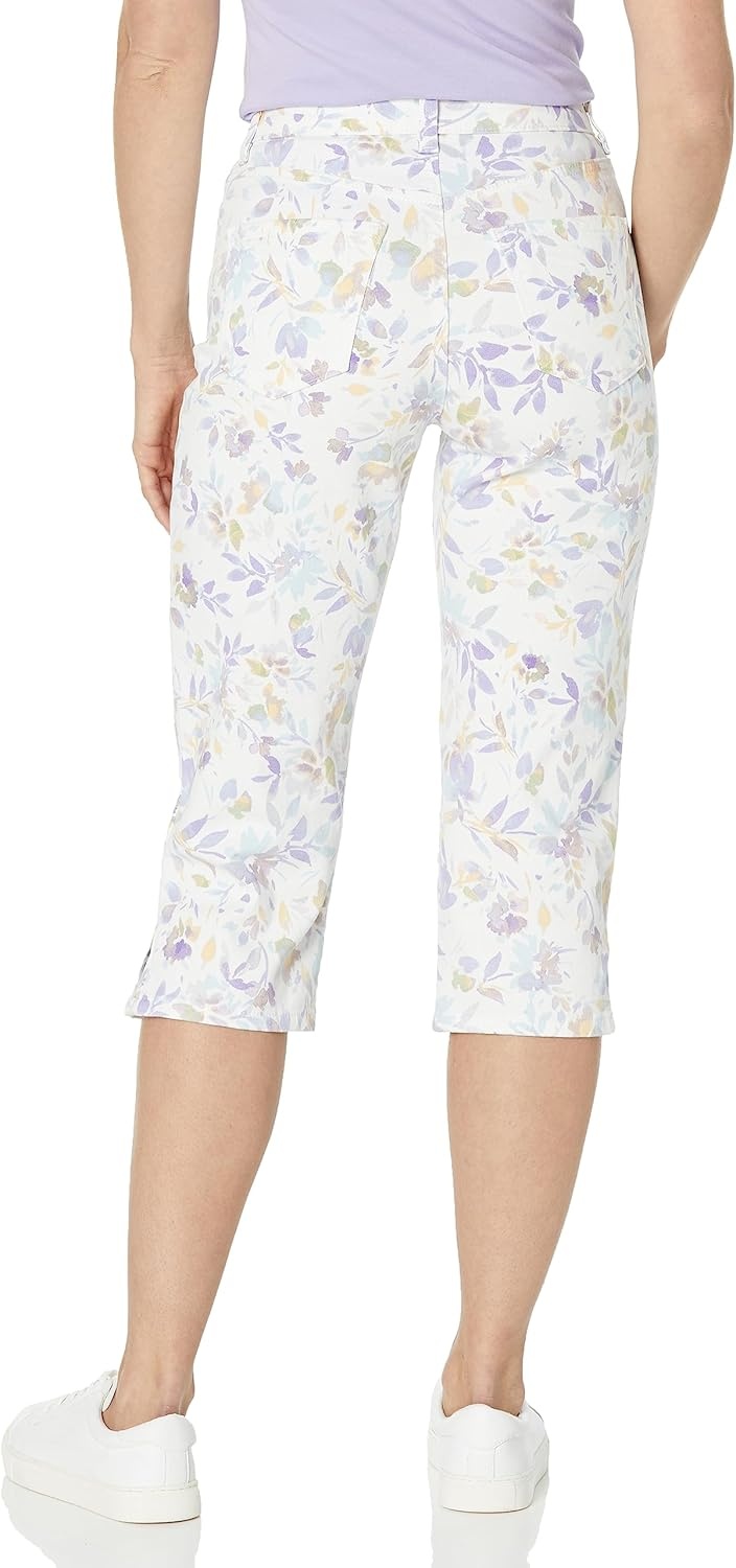 image:imageGloria Vanderbilt Womens Amanda Capri JeansVintage White Bahia Flora