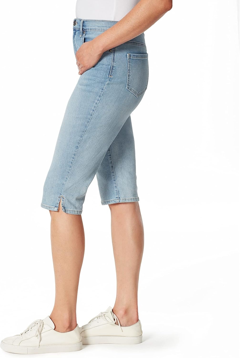 image:imageGloria Vanderbilt Womens Amanda Capri JeansZermatt