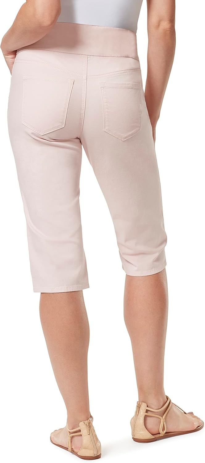 image:imageGloria Vanderbilt Womens Amanda Pull on Skimmer Short RegularRosy Pink