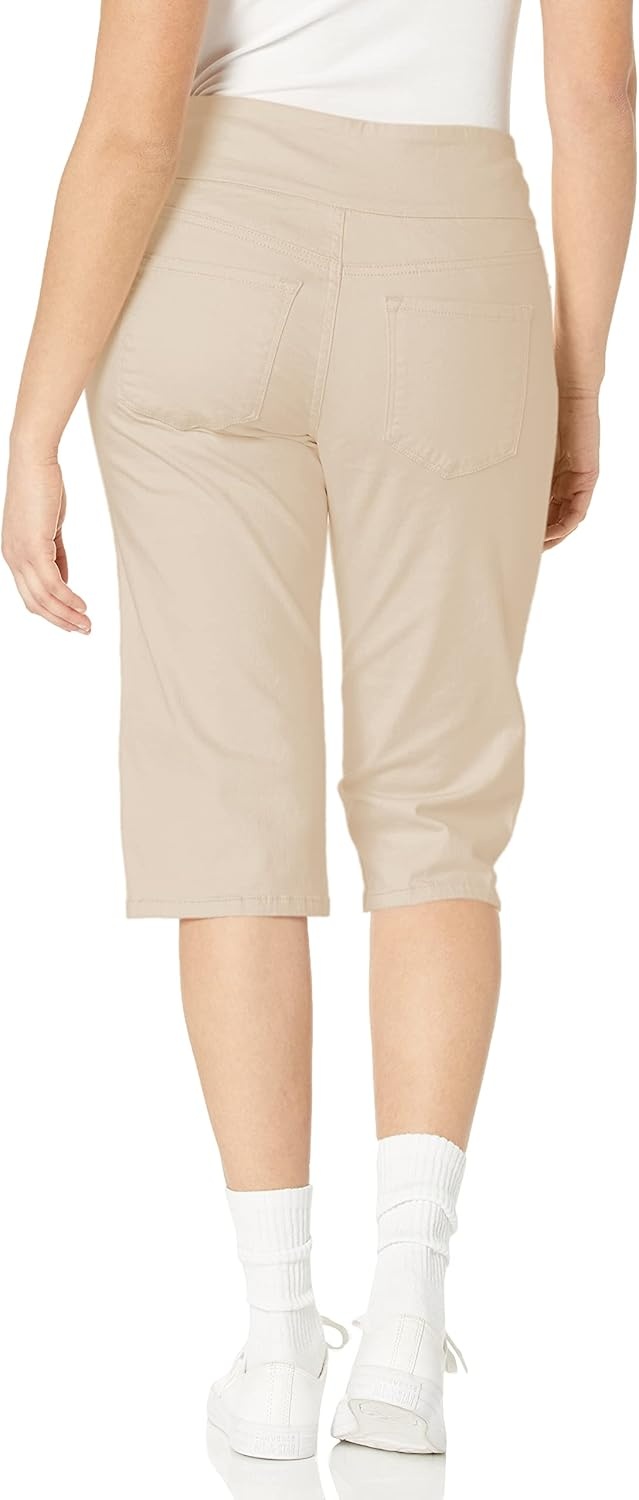 image:imageGloria Vanderbilt Womens Amanda Pull on Skimmer Short RegularStonewood