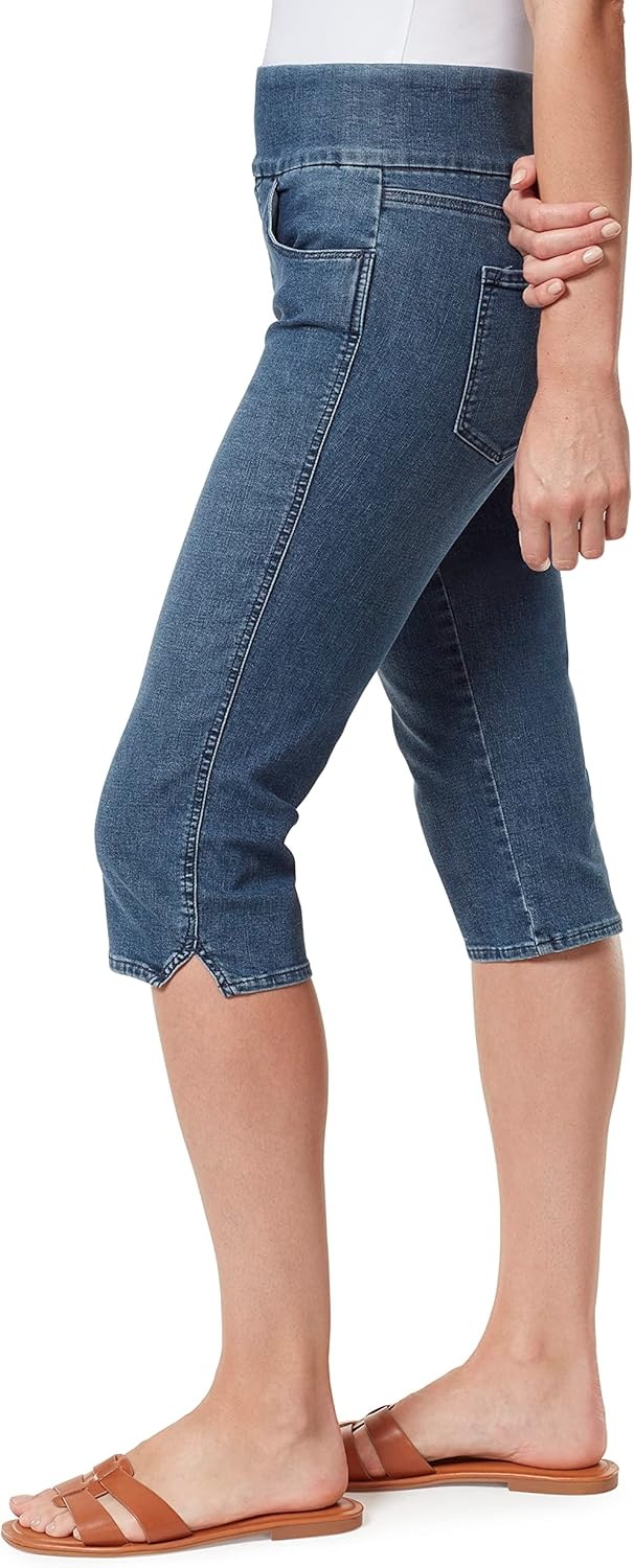 image:imageGloria Vanderbilt Womens Amanda Pull on Skimmer Short RegularWest Texasds
