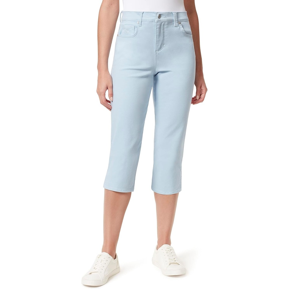 image:imageGloria Vanderbilt Womens Amanda Capri JeansBlue Breeze