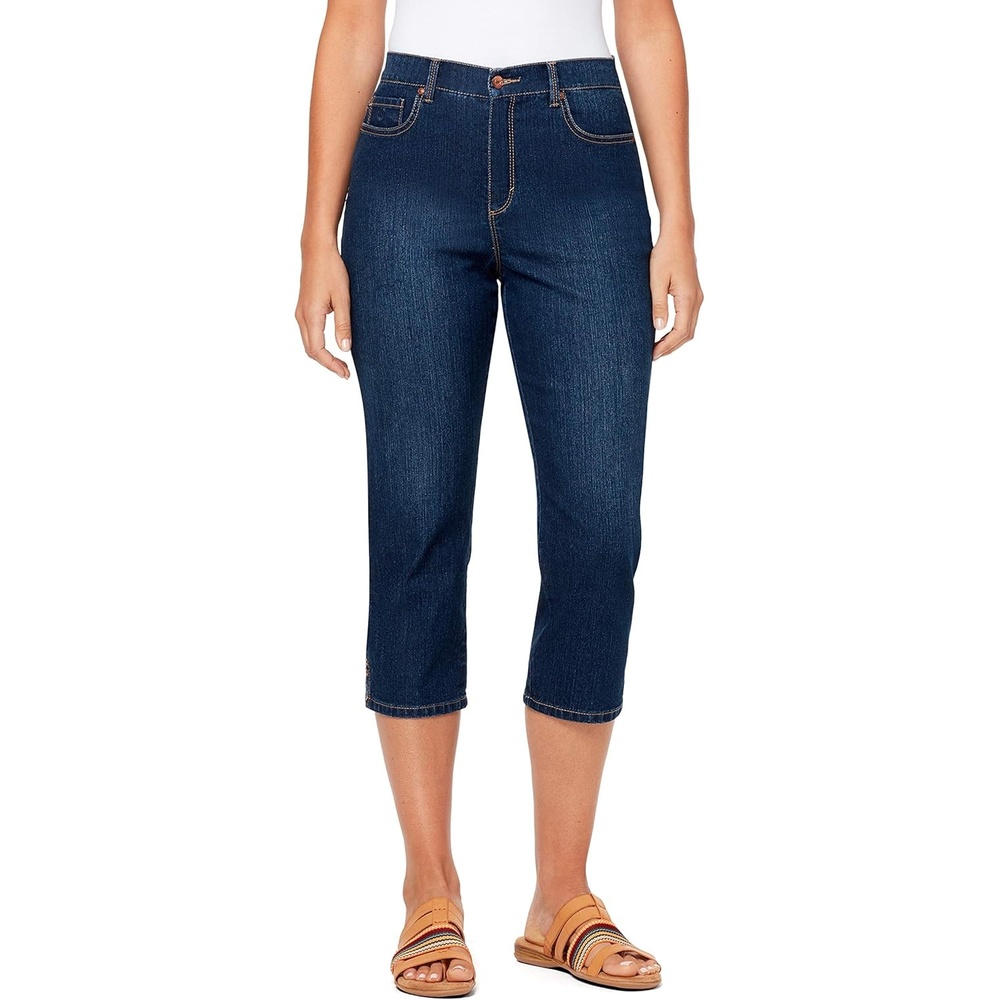 image:imageGloria Vanderbilt Womens Amanda Capri JeansMadison Remaches