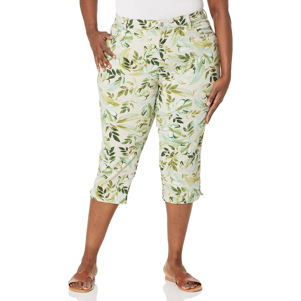 image:imageGloria Vanderbilt Womens Amanda Capri JeansStonewood Palm Jungleds