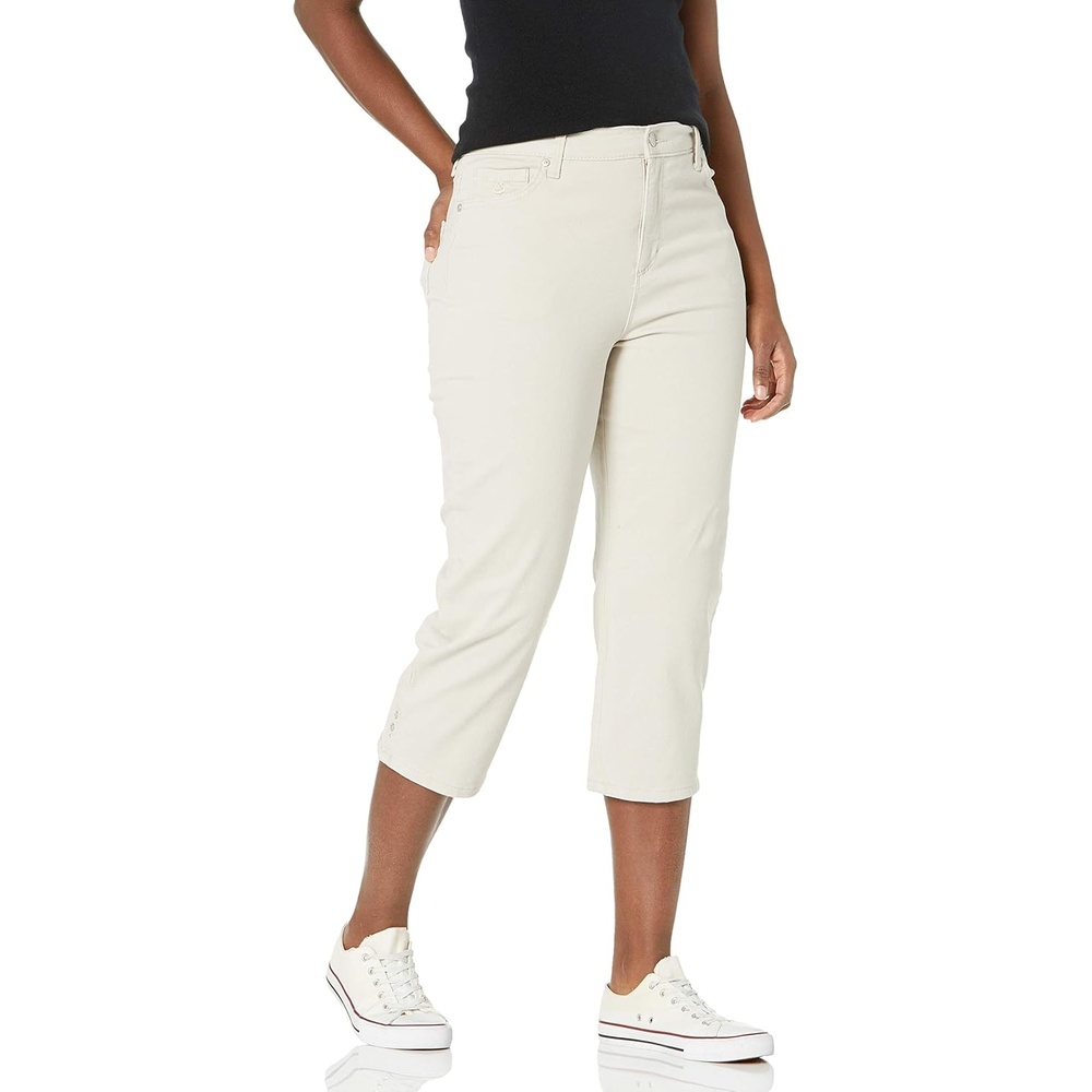 image:imageGloria Vanderbilt Womens Amanda Capri JeansStonewoodds