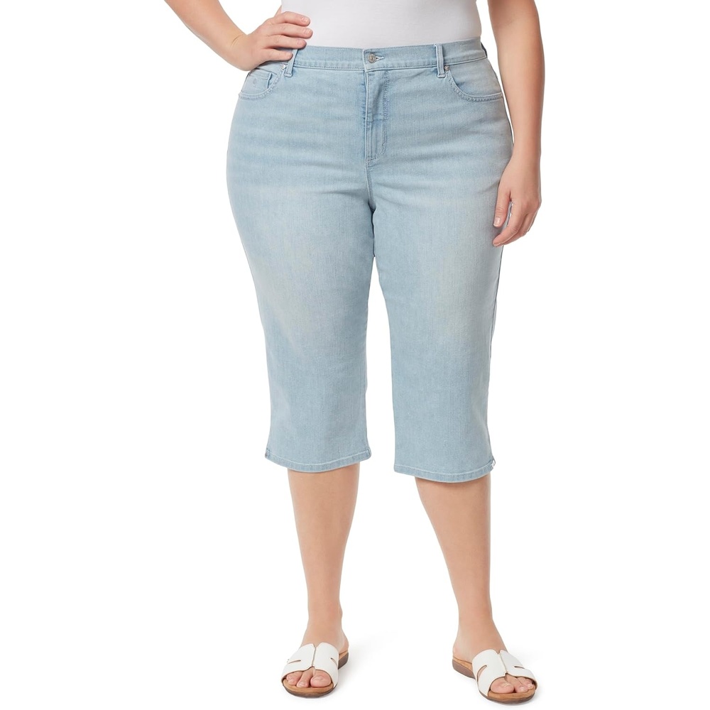 image:imageGloria Vanderbilt Womens Amanda Capri JeansZanzibar Rivets