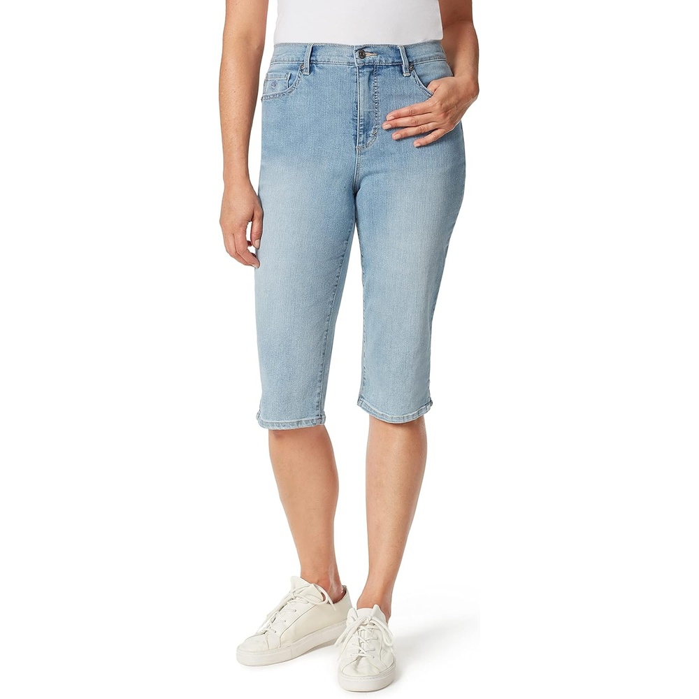 image:imageGloria Vanderbilt Womens Amanda Capri JeansZermatt