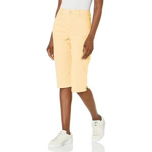 image:imageGloria Vanderbilt Womens Amanda Capri JeansAlmond Cream
