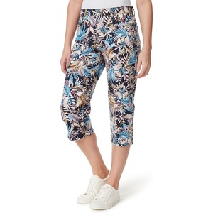 image:imageGloria Vanderbilt Womens Amanda Capri JeansMidnight Affair Tropical Dance  Rivets