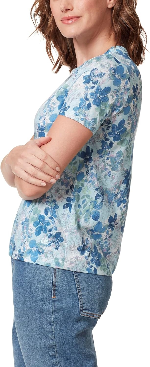 image:imageGloria Vanderbilt Womens Amanda Short Sleeve Knit Tee Shirt with Wide Crew Neck StandardBlue Breeze Floral Empire