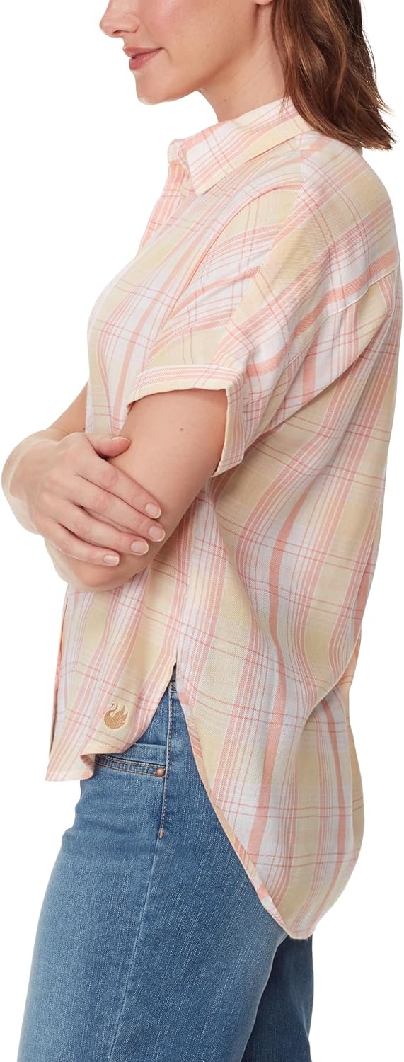 image:imageGloria Vanderbilt Womens Daisy Short Sleeve HighLow Button Down Shirt StandardAlmond Cream Piper Plaid
