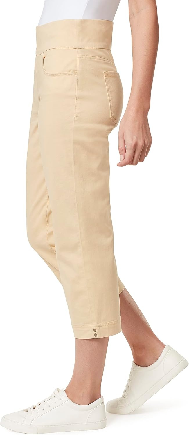 image:imageGloria Vanderbilt Womens Amanda Pull on CapriAlmond Creamds
