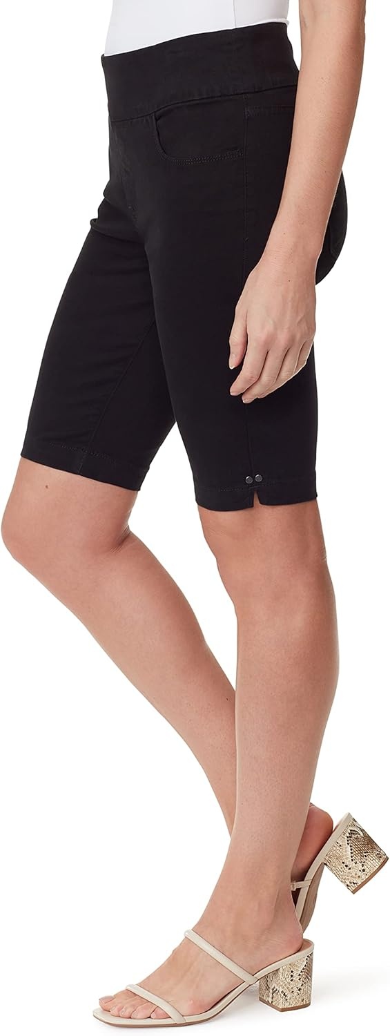 image:imageGloria Vanderbilt Womens Amanda Pull on CapriBlackds