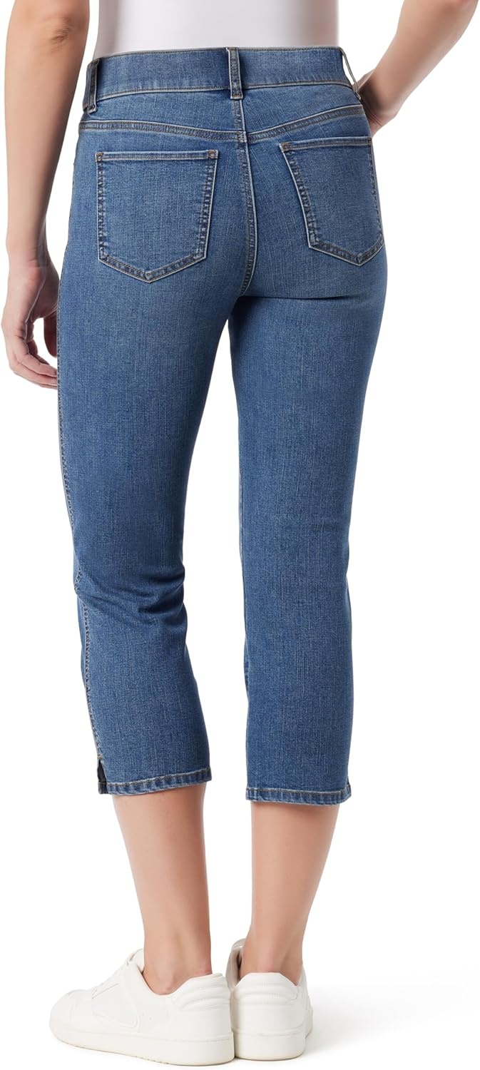 image:imageGloria Vanderbilt Womens Shape Effect Pull on High Rise Straight Leg Capri StandardCastle Point
