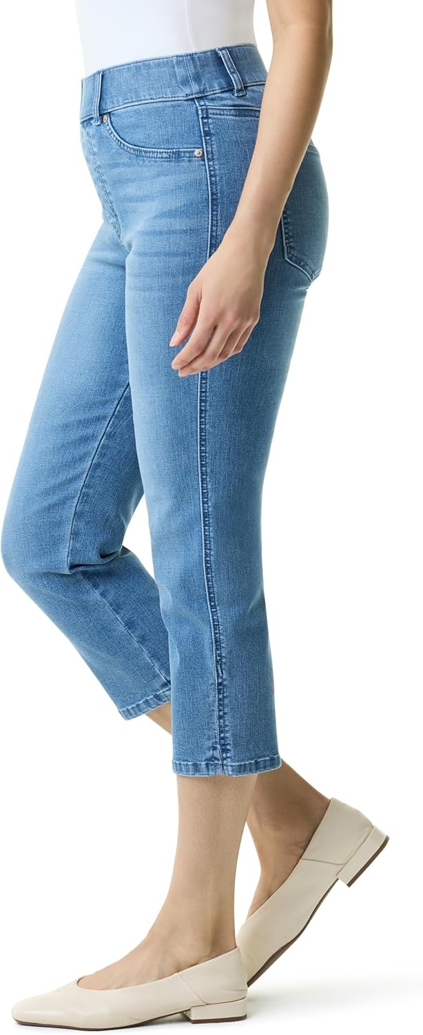image:imageGloria Vanderbilt Womens Shape Effect Pull on High Rise Straight Leg Capri StandardCleveland Whiskers