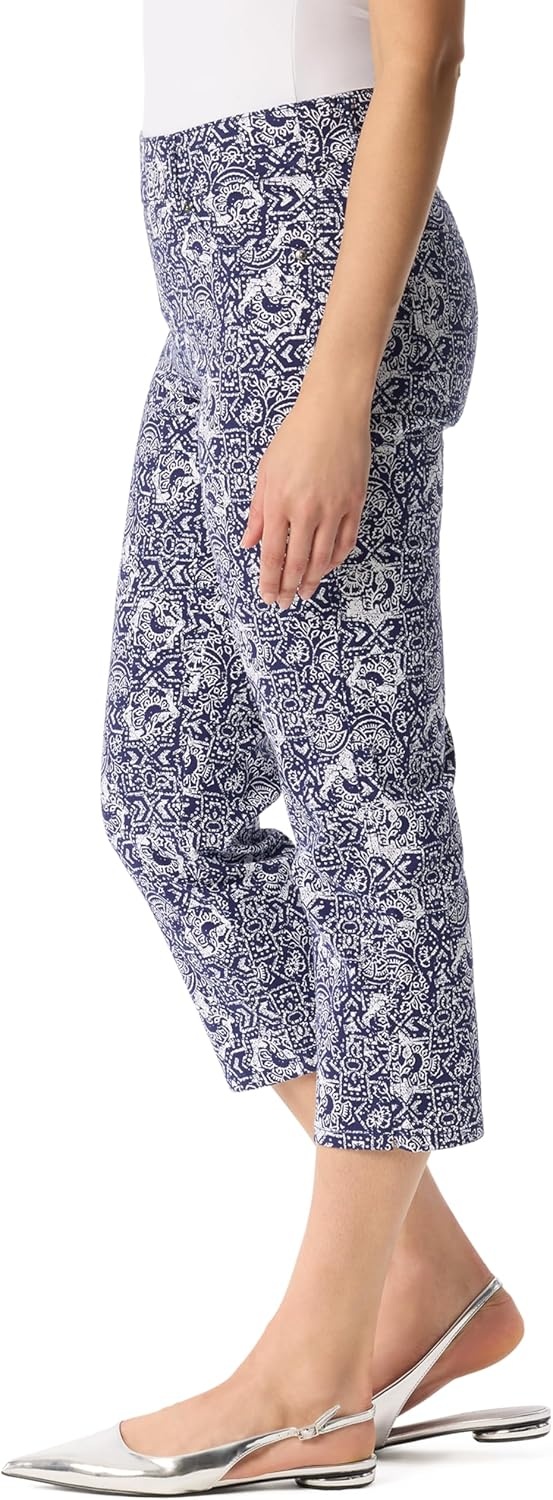 image:imageGloria Vanderbilt Womens Shape Effect Pull on High Rise Straight Leg Capri StandardNaval Blue Polynesian Nights