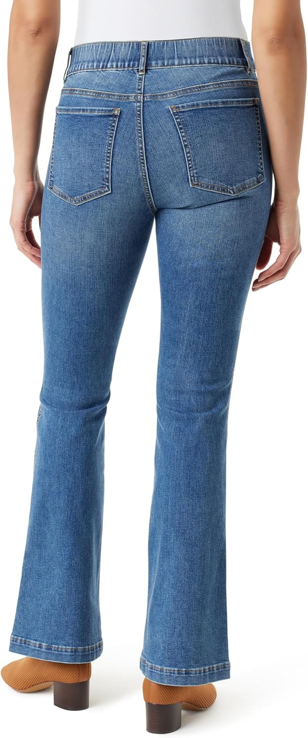 image:imageGloria Vanderbilt Womens Shape Effect Pull on High Rise Straight Leg Jean StandardCastle Point