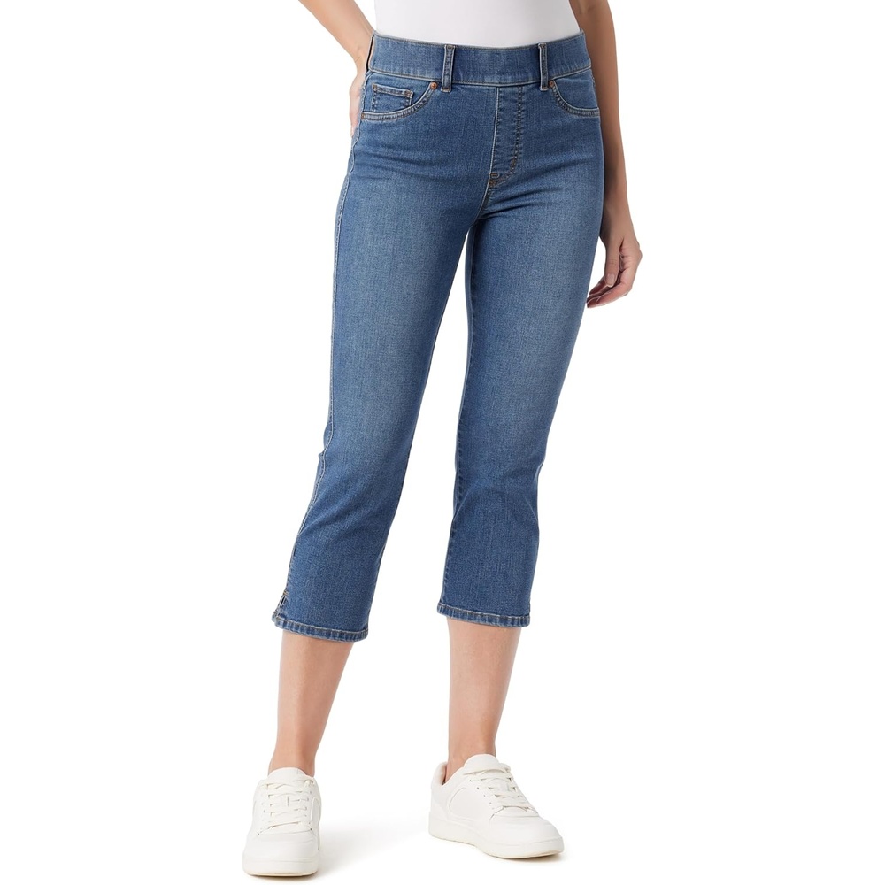 image:imageGloria Vanderbilt Womens Shape Effect Pull on High Rise Straight Leg Capri StandardCastle Point