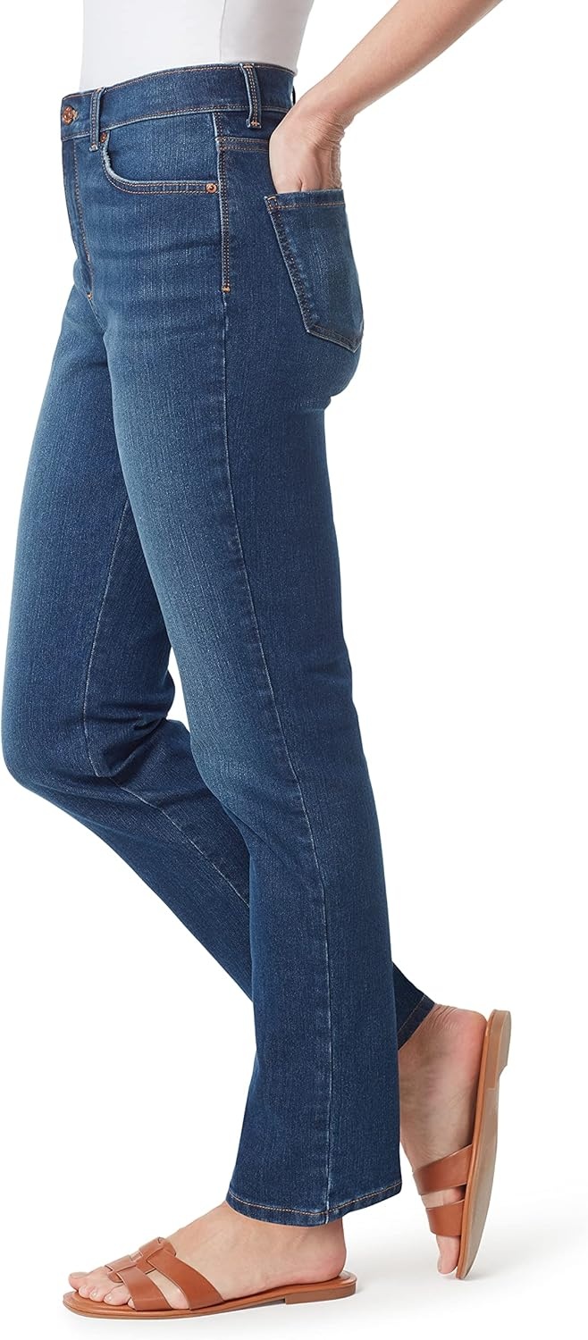 image:imageGloria Vanderbilt Womens Classic Tapered Amanda JeansKalahari