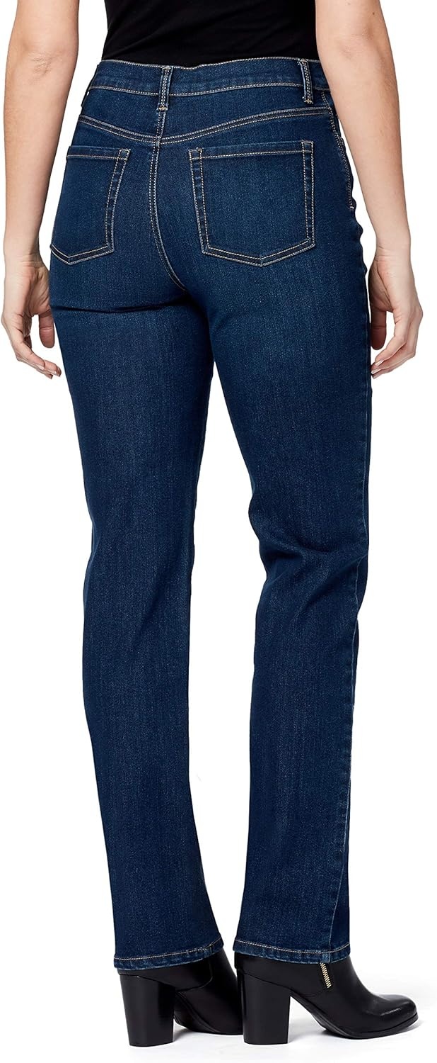 image:imageGloria Vanderbilt Womens Classic Tapered Amanda JeansMadison