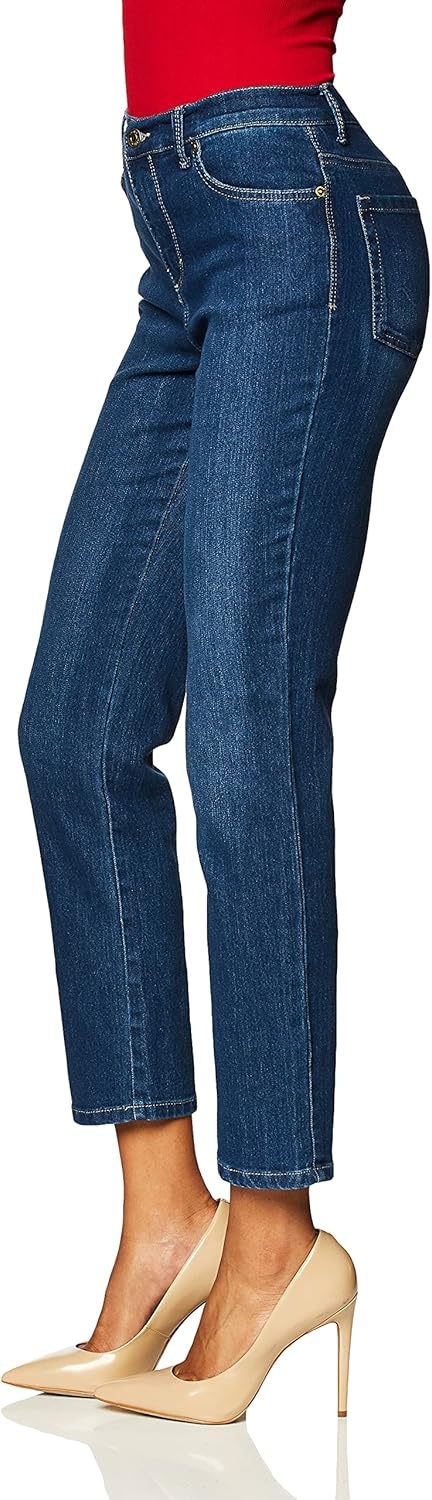 image:imageGloria Vanderbilt Womens Classic Tapered Amanda JeansPhoenix
