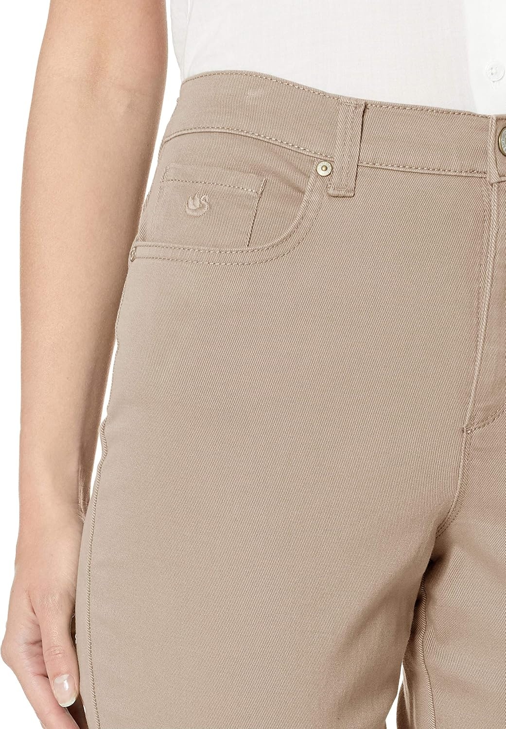 image:imageGloria Vanderbilt Womens Classic Tapered Amanda JeansWheatfield