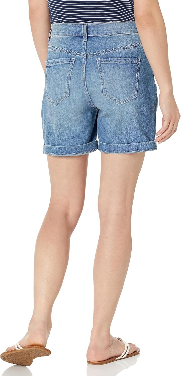 image:imageGloria Vanderbilt Womens Amanda Basic Jean Short RegularArroyo