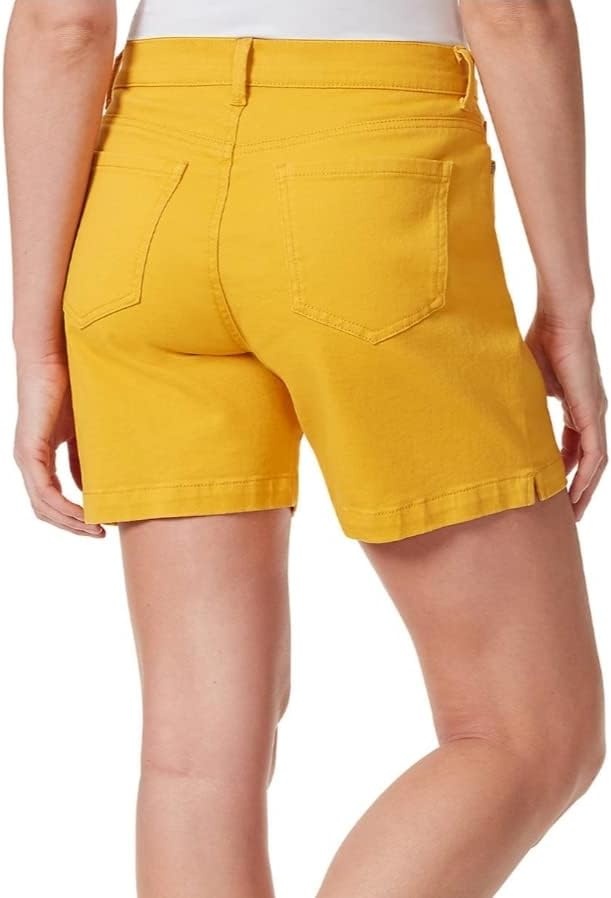 image:imageGloria Vanderbilt Womens Amanda Basic Jean Short RegularDesert Sun