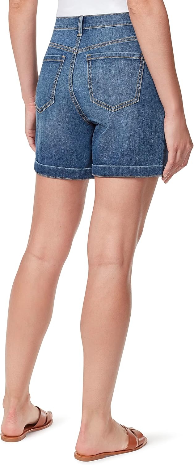 image:imageGloria Vanderbilt Womens Amanda Basic Jean Short RegularHaymands