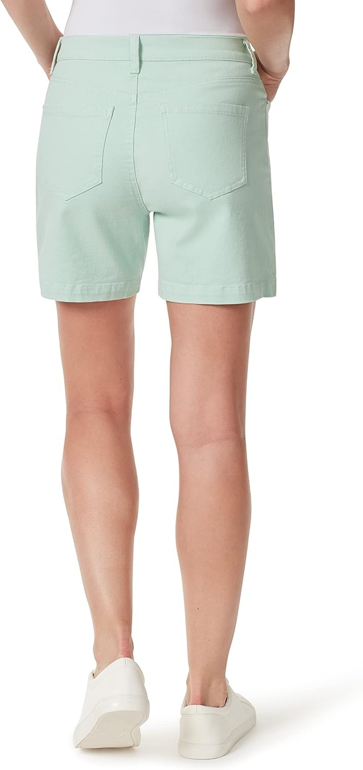 image:imageGloria Vanderbilt Womens Amanda Basic Jean Short RegularJade Breeze