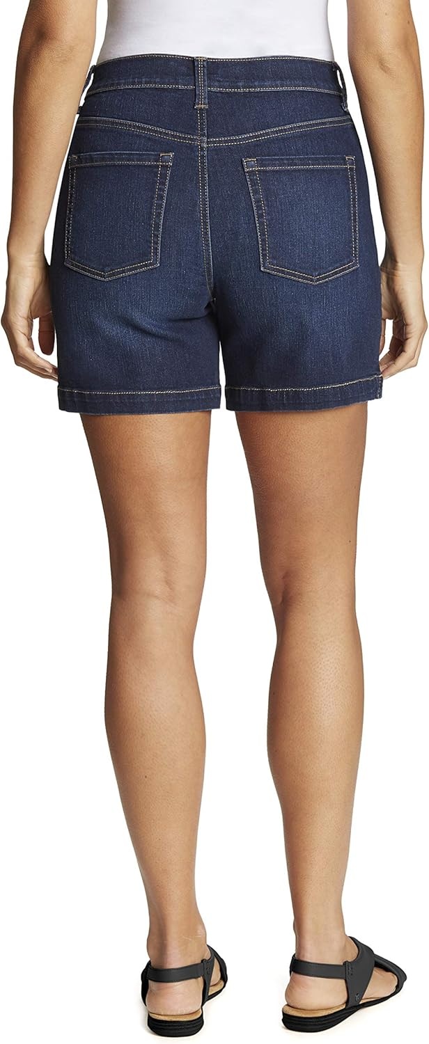 image:imageGloria Vanderbilt Womens Amanda Basic Jean Short RegularMadison