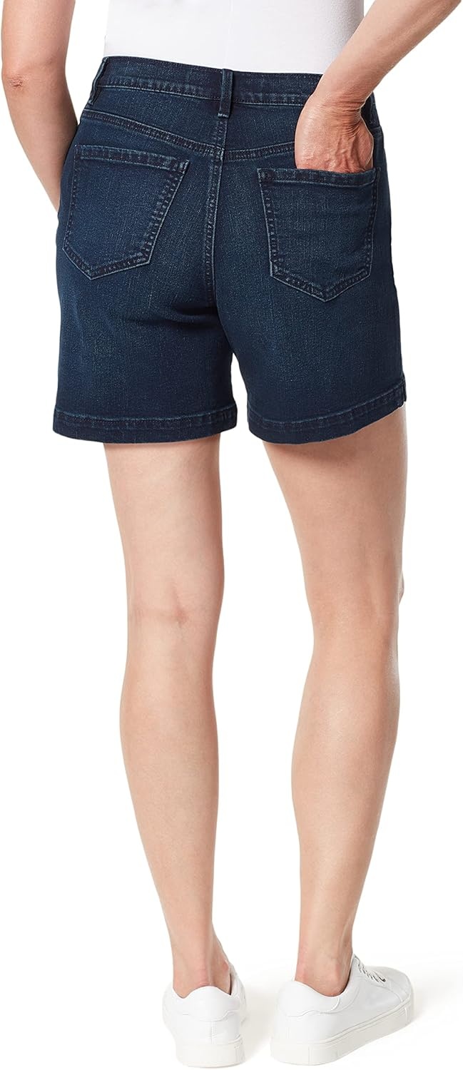image:imageGloria Vanderbilt Womens Amanda Basic Jean Short RegularPark City