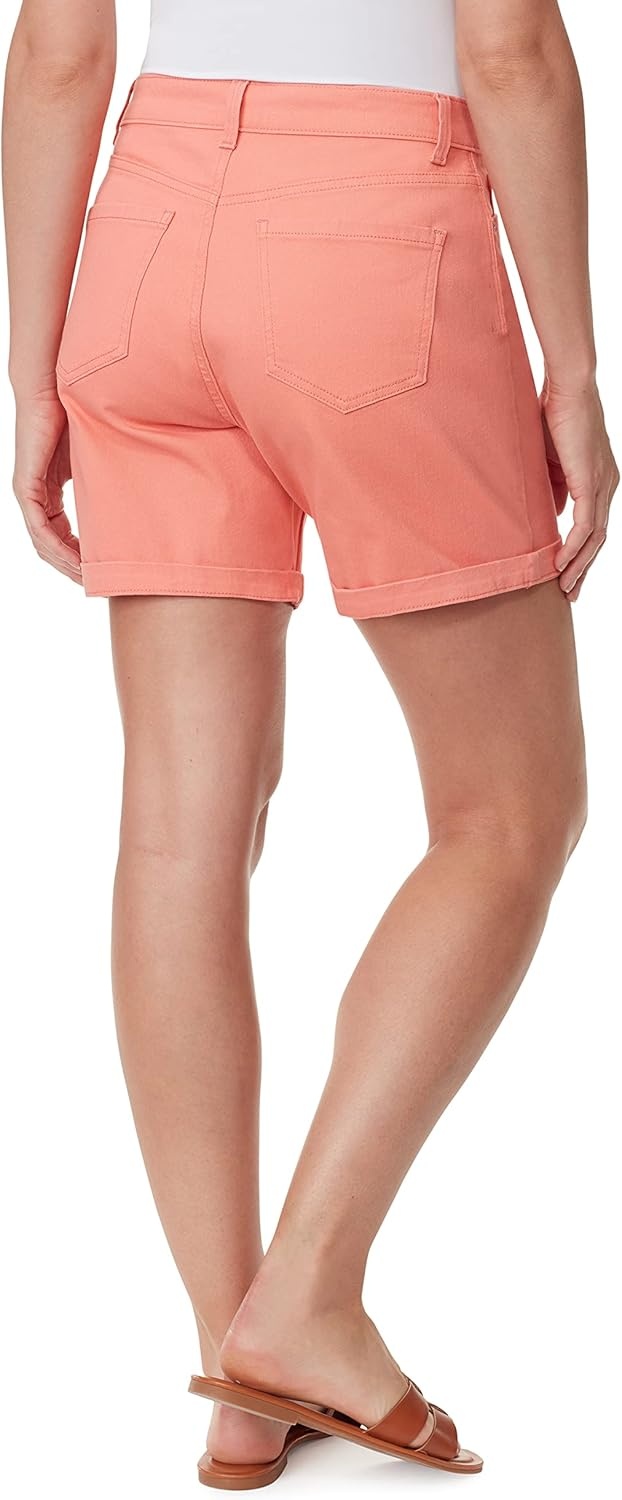 image:imageGloria Vanderbilt Womens Amanda Basic Jean Short RegularPeach Orchard