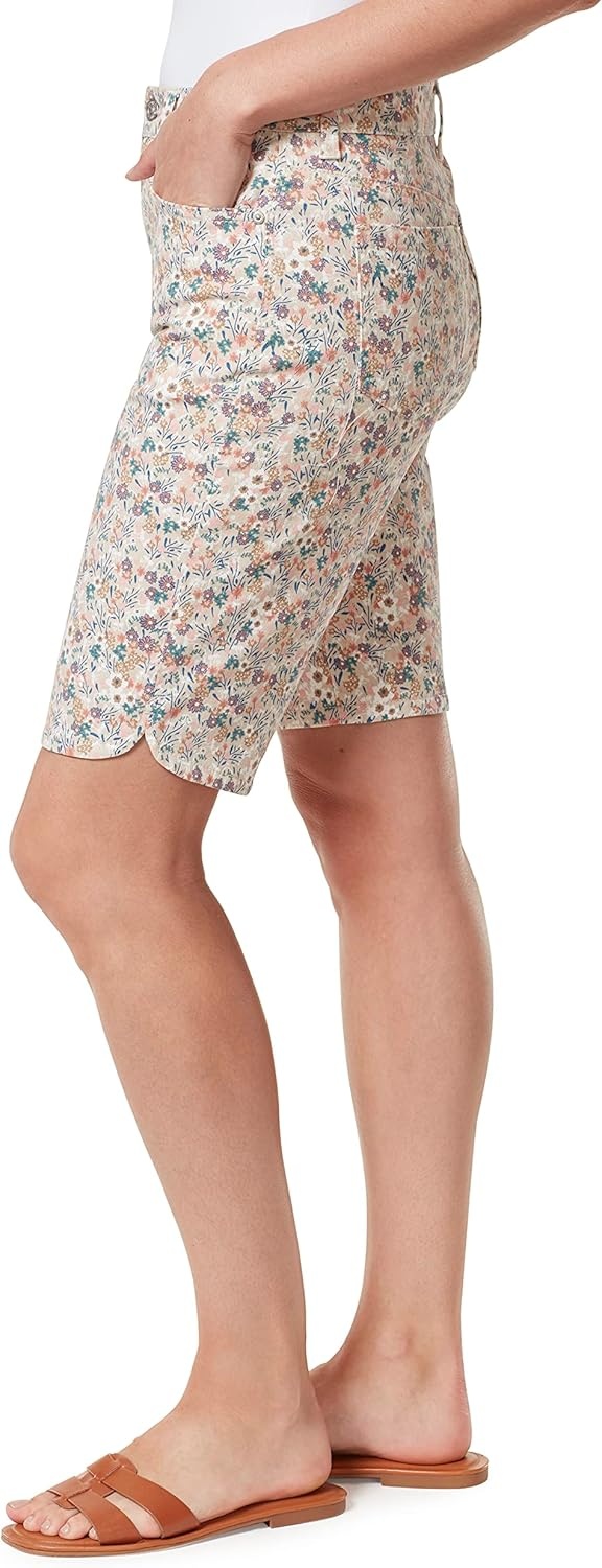 image:imageGloria Vanderbilt Womens Amanda Bermuda ShortStonewood Wild Flowers